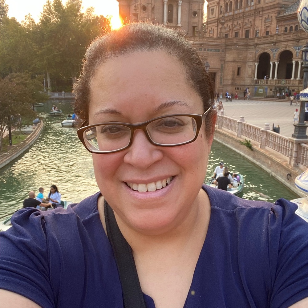 Meet your Posher, Alexandra